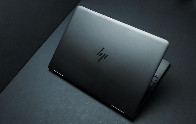 HP SPECTER.png